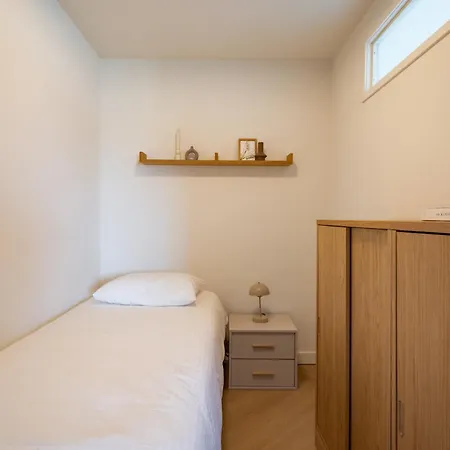 Lovina House Ii By Urban Appartement