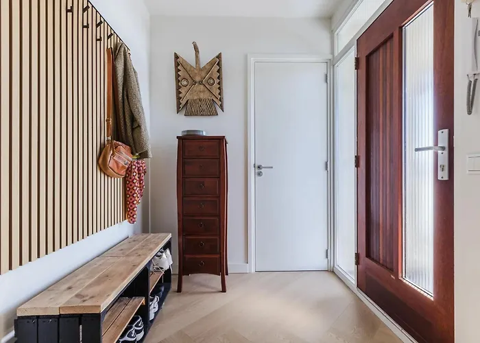 아파트 Lovina House Ii By Urban 에크몬드안지